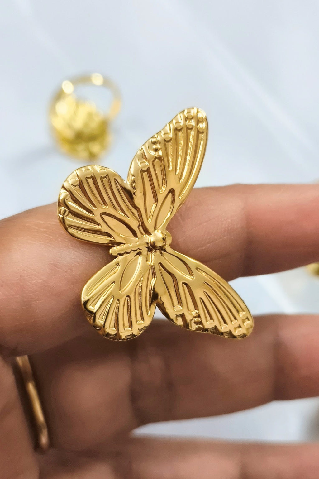 "Chrysalis Gleam" Statement Ring