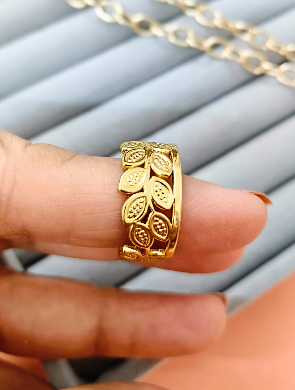Golden Willow Band