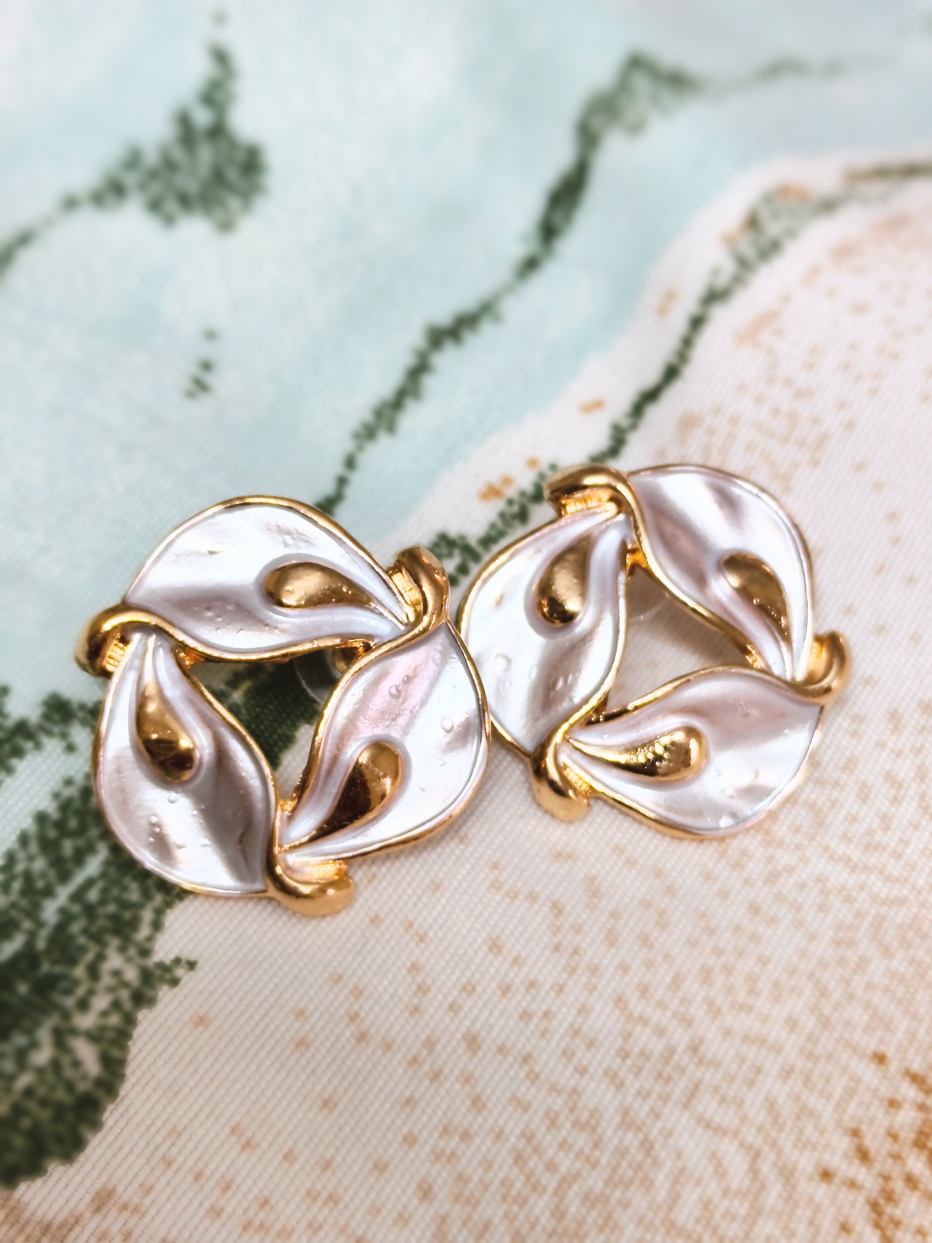 Whirlwind Studs