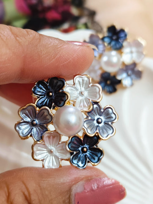 Blossom Pearl Studs