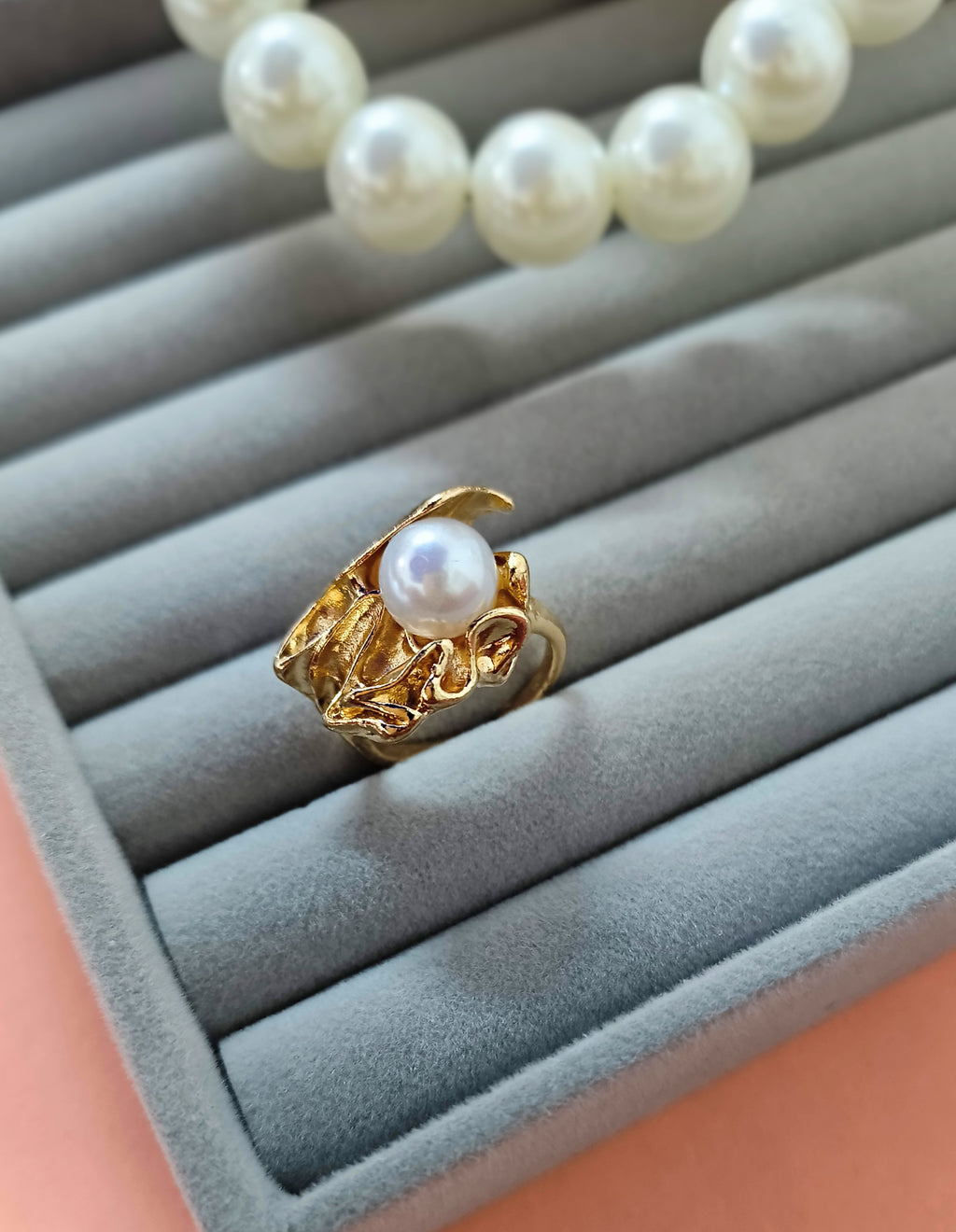 Liquid Tide Pearl Ring